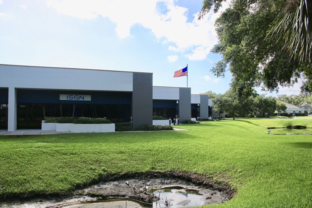 Gateway Business Center Office/Flex: 1333 - 1335 Gateway Dr., Melbourne, FL 32901